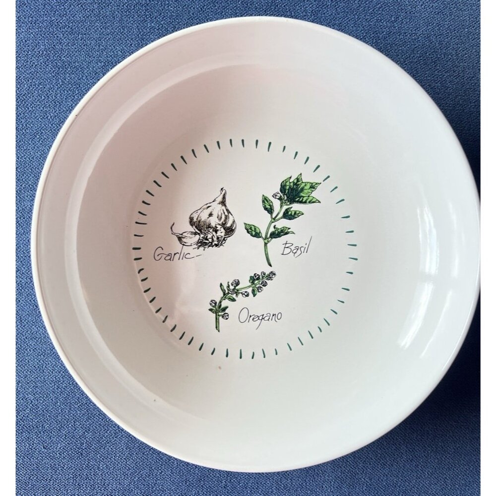 Taste of Ragú Collection 10" Round Ceramic Serving Bowl Basil Garlic Oregano VTG